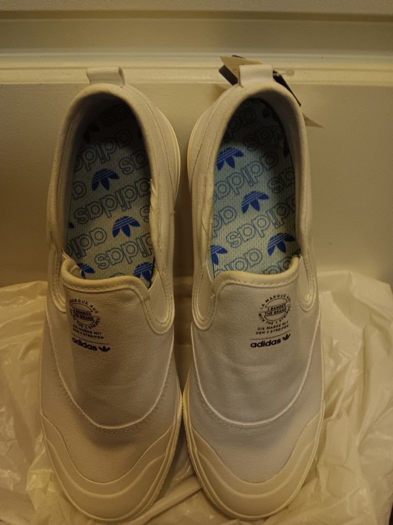 ADIDAS NIZZA SLIDE ONS SIZE 12 DS