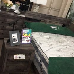 Queen Bedframe, Nightstand,Mirror,Dresser ($499.99) 