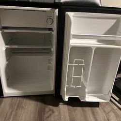 Mini Fridge Barley Used  For The Low