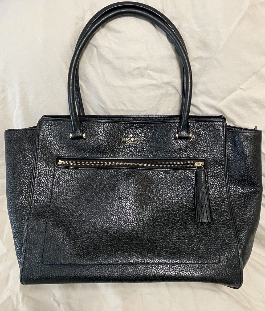 Kate Spade Large black pebbled leather shoulder bag tote