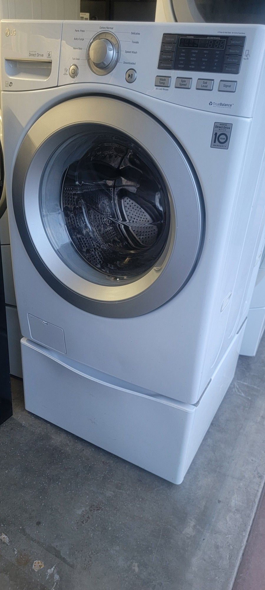 Lg Washer Firm Price Full Working $320