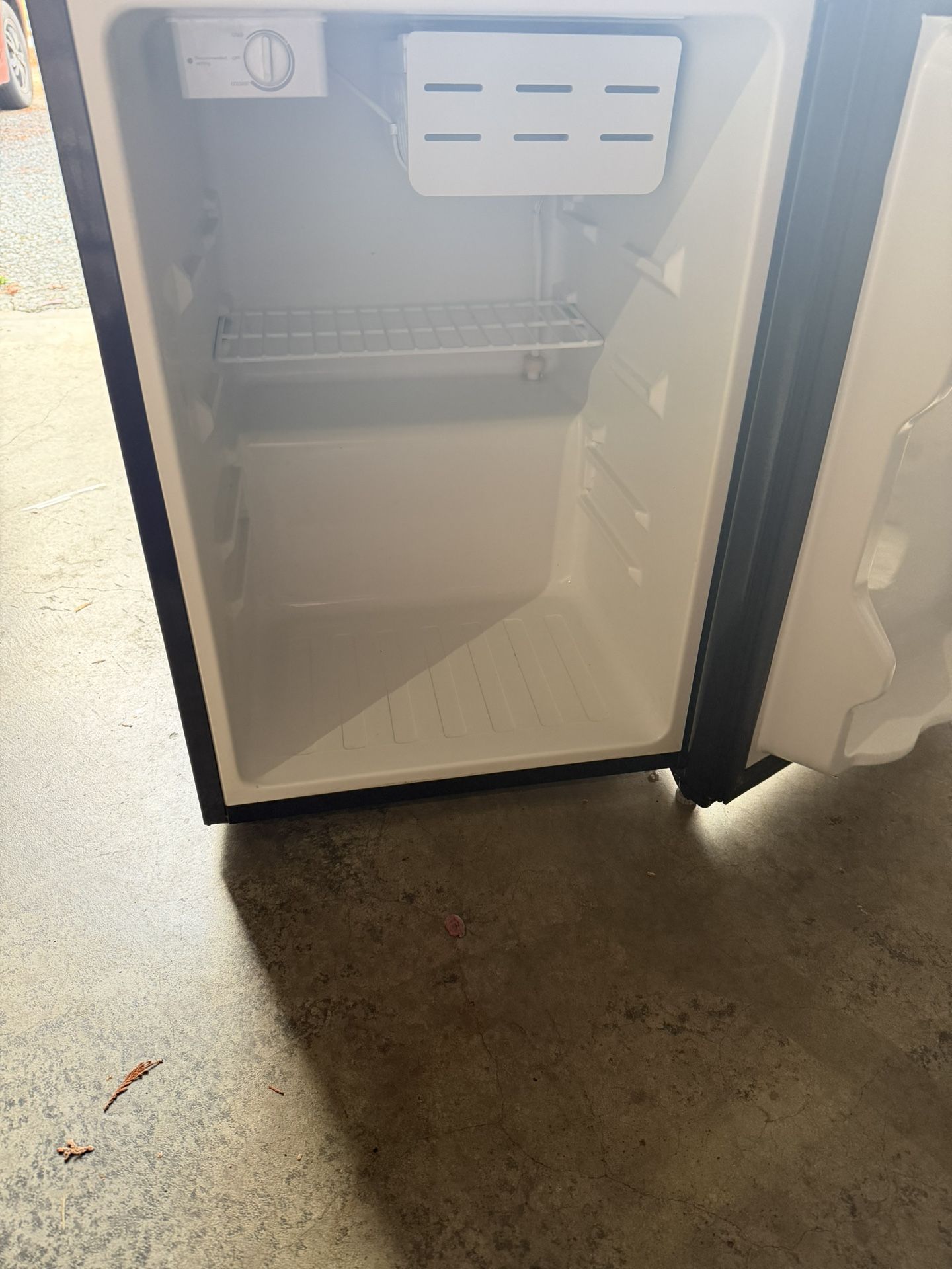 Mini Fridge