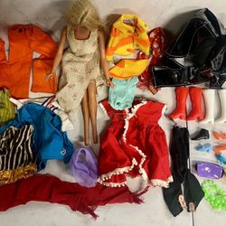 Vintage Lot 1960s 70s Barbie Doll + Shoes Boots Jackets Clothes Etc Collection.