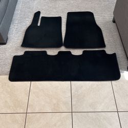 2023 Tesla Model Y Floor Mats