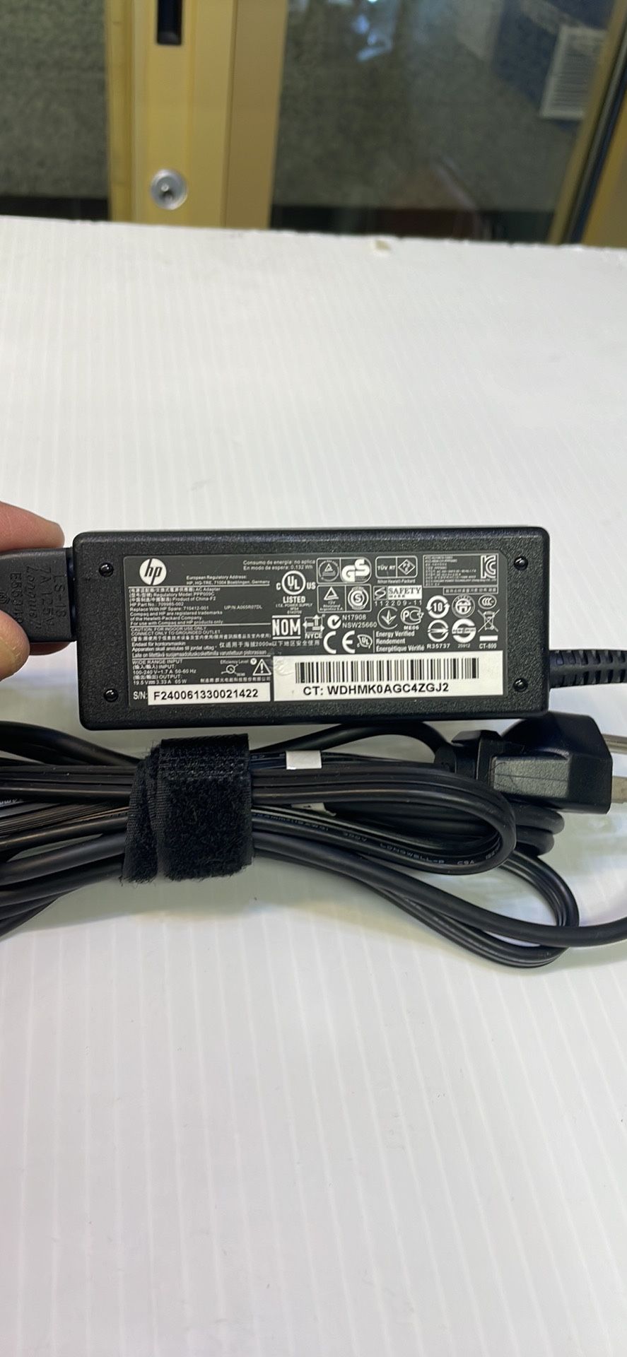Hp laptop AC Adapter Model PPP009C