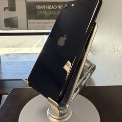 iPhone SE 3rd Generation AT&T 64GB - Black