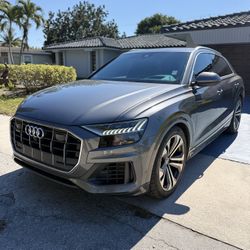 2020 Audi Q8