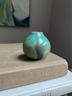 Small Handcrafted Accent Vase ( H2.5” ) firm on price