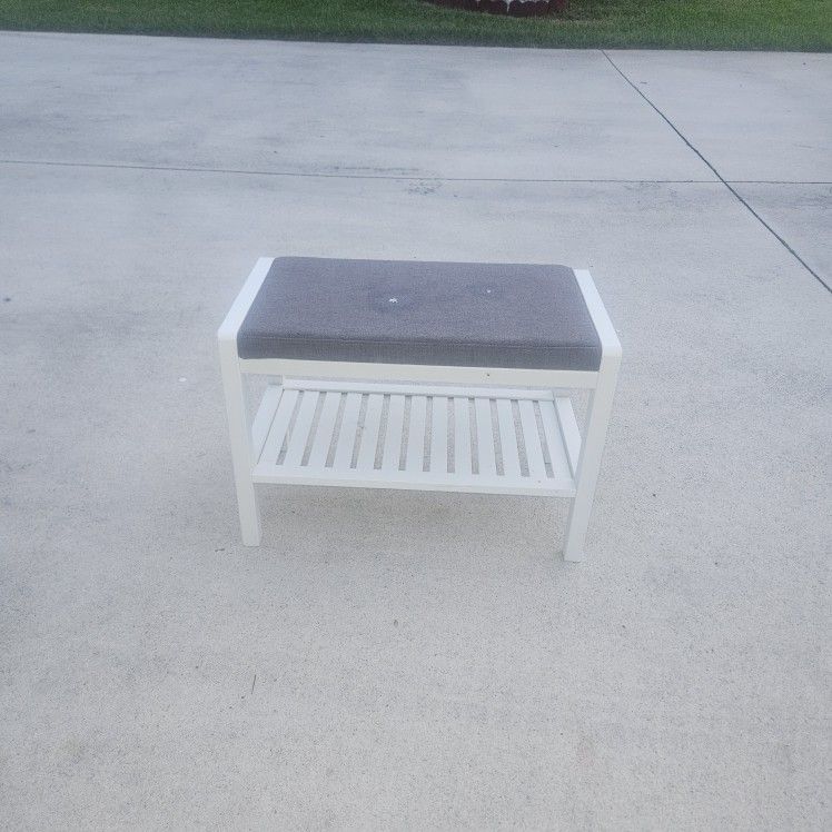 SMALL BENCH WITH SHELF