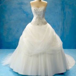 Alfred Angelo Size 12 Disney Enchanted Belle Wedding Dress