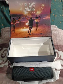 Vendo Bocina JBL Y Fences Shoji