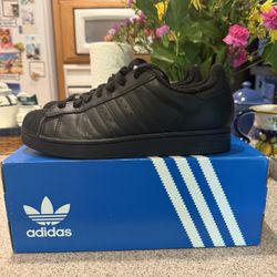 Adidas All Black Superstars