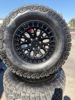 17” FORD WHEELS AND TIRES
