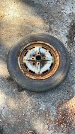 Volkswagen 15 inch Sport Wheel and tire