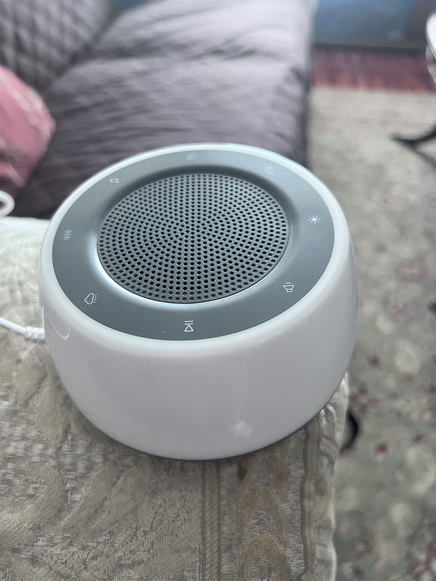White Noise Sound Machine And Night Light