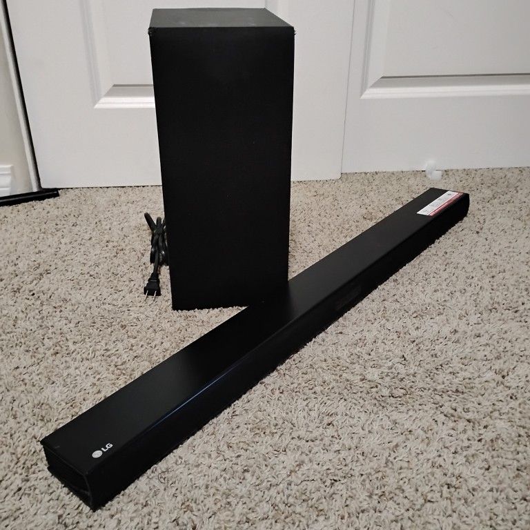 LG SK4D Sound Bar + Wireless Subwoofer 🔊