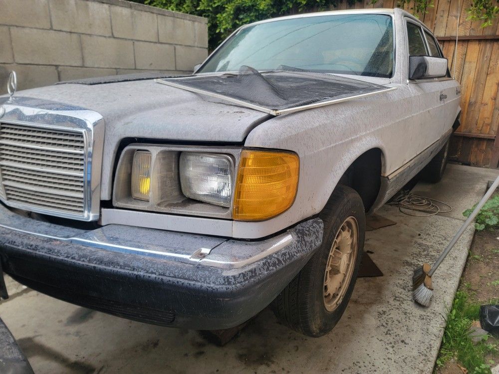 1983 Mercedes 300sd Parts