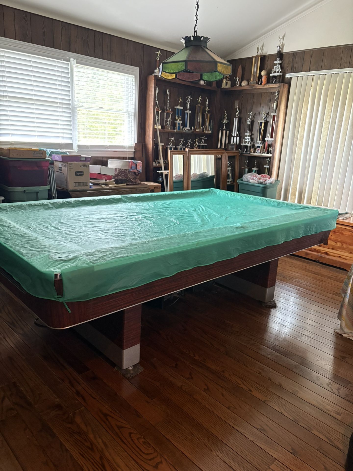 8tt Fisher Pool Table. Well Maintained