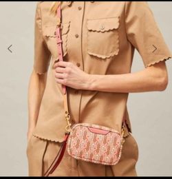 Crossbody torry burch Nueva
