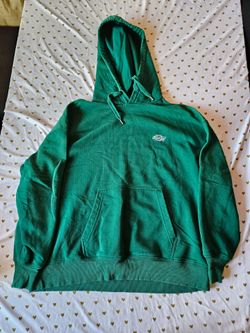 green Dickies Summerdale premium oversized hoodie featuring a small embroidered logo size L