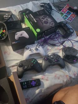 3 Game Controllers