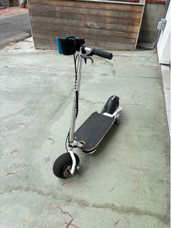 Goped ESR 750 EX Electric Scooter