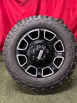 2026 Ford F-250 Platinum Super Duty 8 Lug 20 Inch OEM Wheels