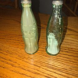 vintage-style Coca-Cola bottle salt and pepper shakers