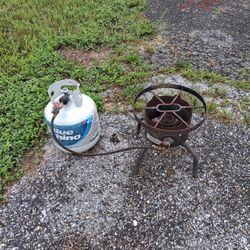 Canp Chef Sibgle Burner With Half Full Propane Tank