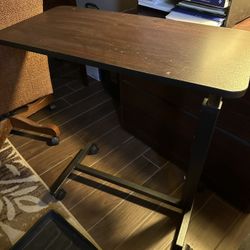 Large Roll Table For The Bed Side 