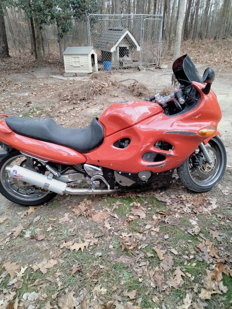 2001 Suzuki Katana