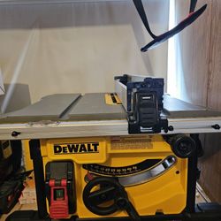 Dewalt Table Saw 