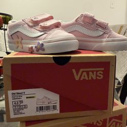 Vans Shoes (pink) Size 4TD