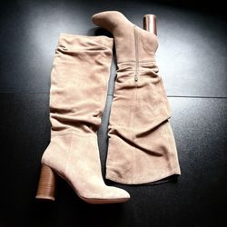 Cow suede Elegant Tan Knee-High Boots block heel taupe 8.5 new neutral minimal