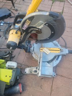 Compound Mitre Saw