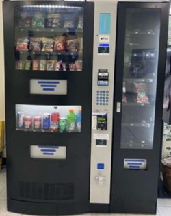 Seaga HY900 Combo Machine w/ Location