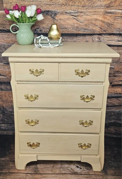 60's Style 4 Drawer Dresser