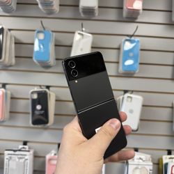 Samsung Galaxy Z Flip 4 Unlocked 256gb