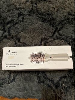 Hot hair brush tool