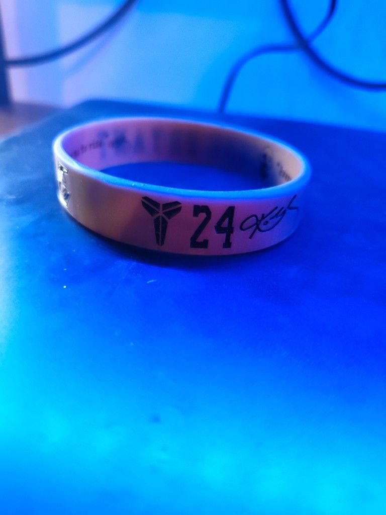 Kobe Bryant silicone wrist band