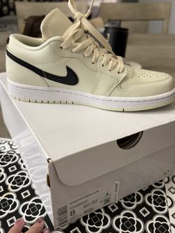Woman Air Jordan 1 Low