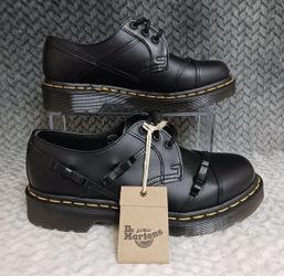 Dr. Martens 1461 bow