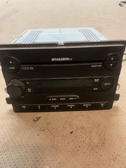 2006 Mustang stereo