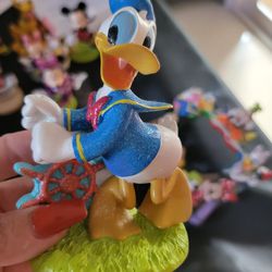Disney Donald Duck figurine