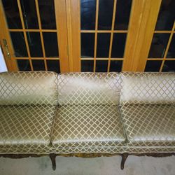 Vintage Bougie Sofa 