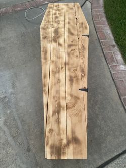 Animated Pop-Up Coffin Halloween prop