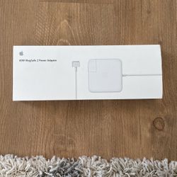 Apple 60W MagSafe 2 Power Adapter for MacBook Pro with 13-inch Retina Display 