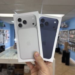 iPhone 17 Pro Max Blue & Silver Unlocked New Sealed