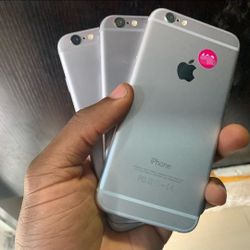 iPhone 6 Unlocked / Desbloqueado 😀 - Different Colors Available