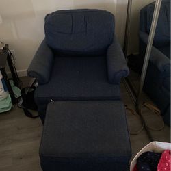 Chair With ottoman